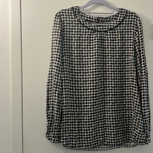 Women’s longsleeve top/tunic by Gerry Veber. Excellent condition.